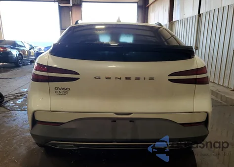 2024 Genesis Gv60 Standard z USA, uszkodzony, nr VIN KMUKB4SAXRU024924